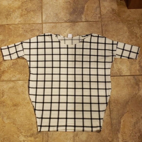 Agnes & Dora black and white top - Picture 2 of 5